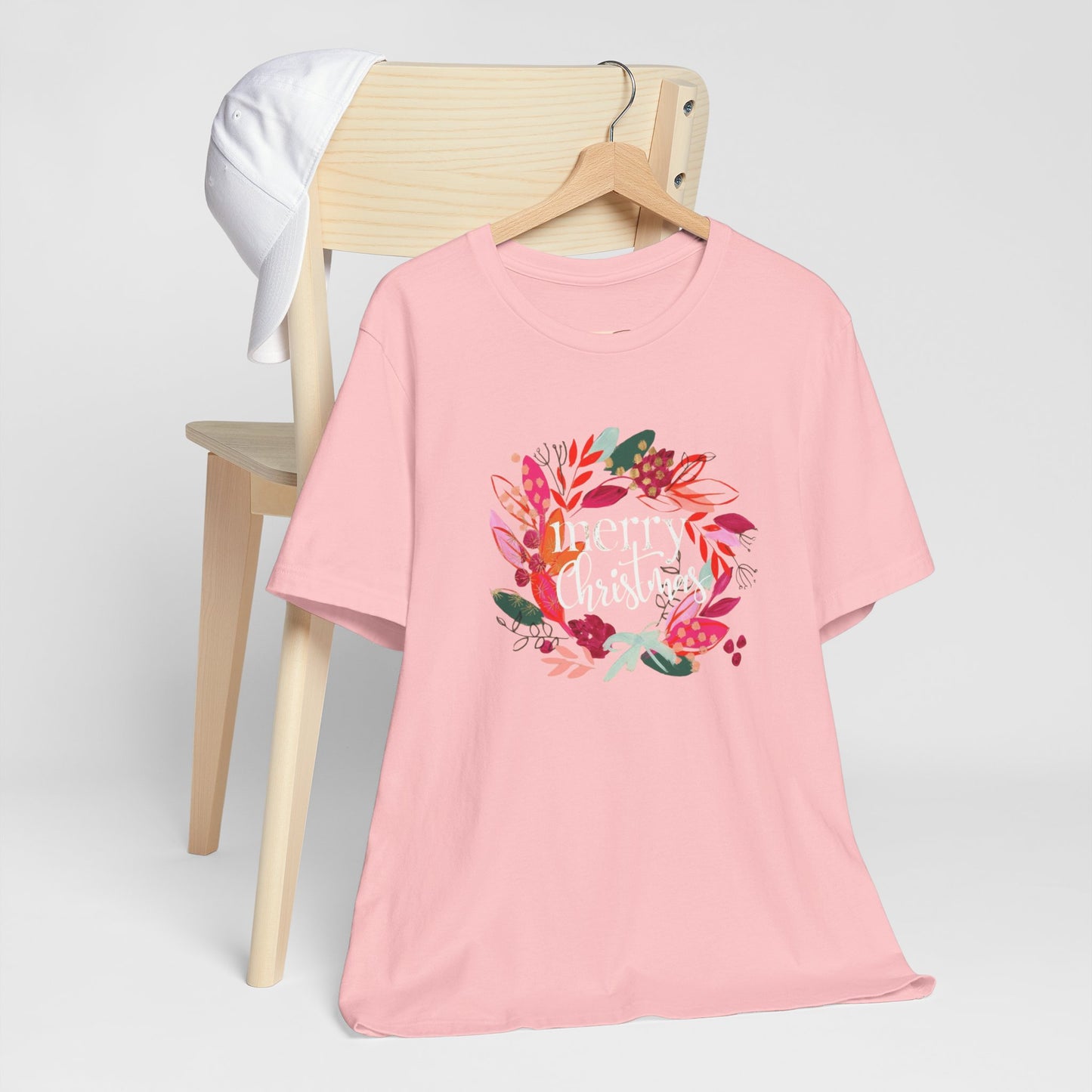 Merry Christmas Unisex Tee, Holiday Shirt, Gift for Him/Her, Festive T-Shirt, Cozy Christmas Wear, Seasonal Apparel