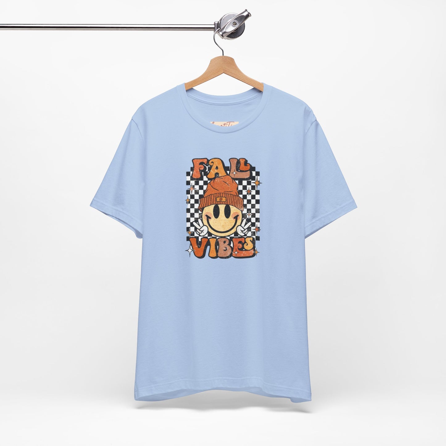 Fall Vibes Unisex Tee - Cozy Autumn Graphic T-Shirt