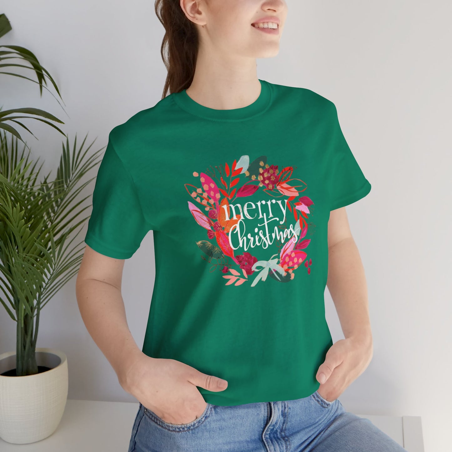 Merry Christmas Unisex Tee, Holiday Shirt, Gift for Him/Her, Festive T-Shirt, Cozy Christmas Wear, Seasonal Apparel