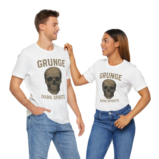 Grunge Skull Graphic Tee, Unisex T-Shirt for Music Lovers, Alternative Fashion, Casual Wear, Halloween Party, Vintage Style