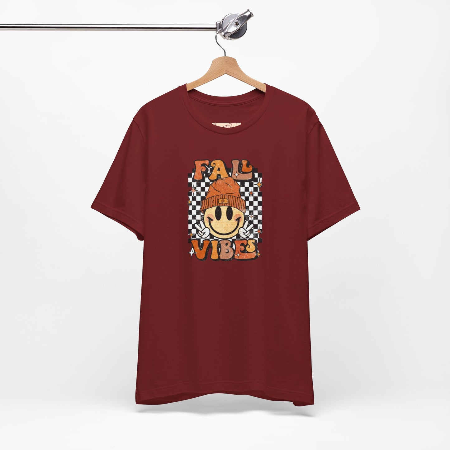 Fall Vibes Unisex Tee - Cozy Autumn Graphic T-Shirt