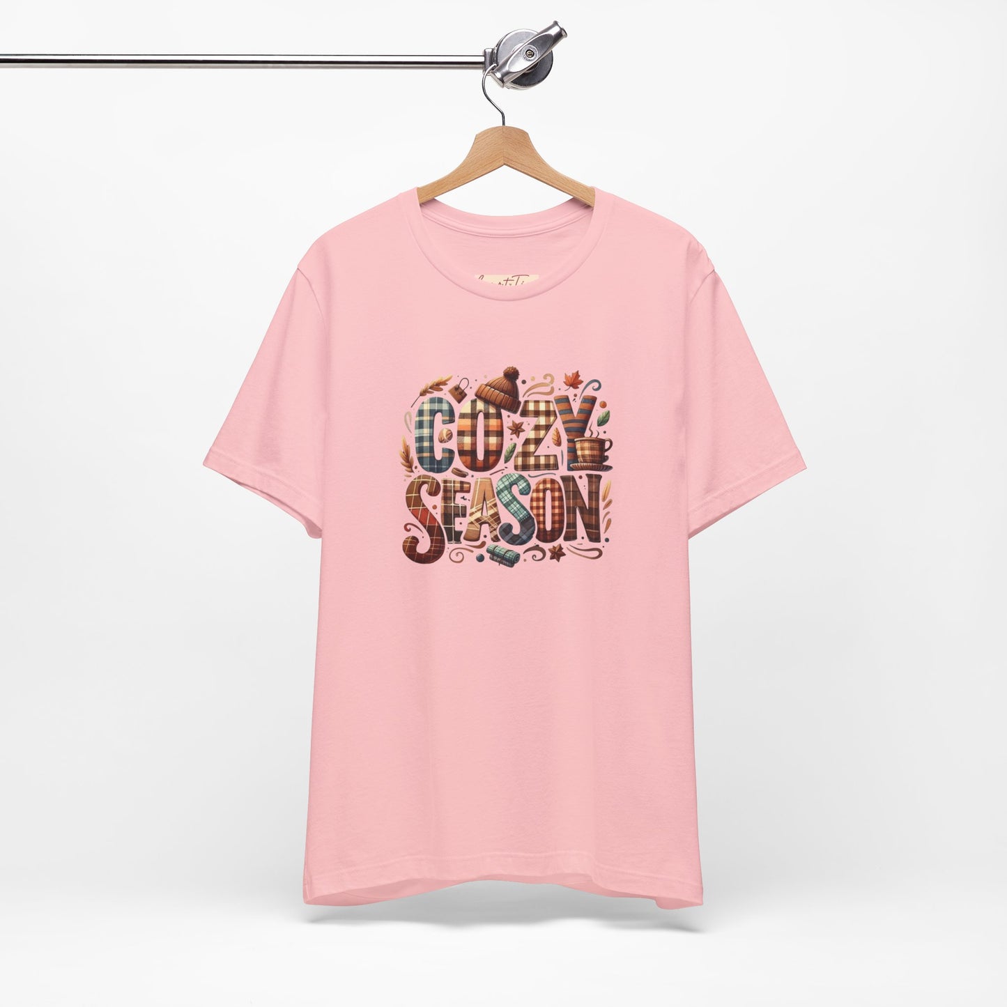 Cozy Season Tee, Comfortable Unisex Shirt for Fall, Autumn Outfit, Gift for Thanksgiving, Casual Wear, Seasonal T-Shirt