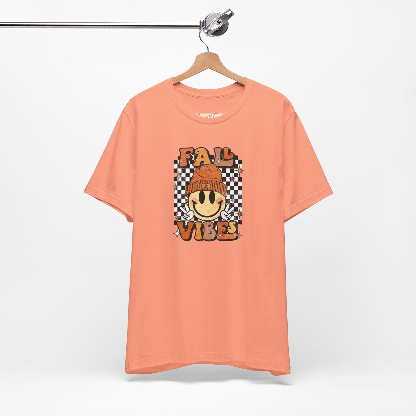 Fall Vibes Unisex Tee - Cozy Autumn Graphic T-Shirt