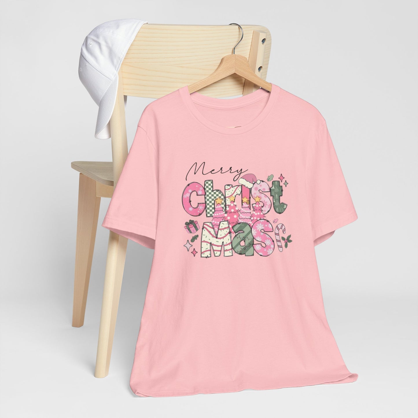 Merry Christmas Tee, Holiday Shirt, Gift for Him/Her, Christmas Apparel, Cozy Xmas T-Shirt, Festive Wear